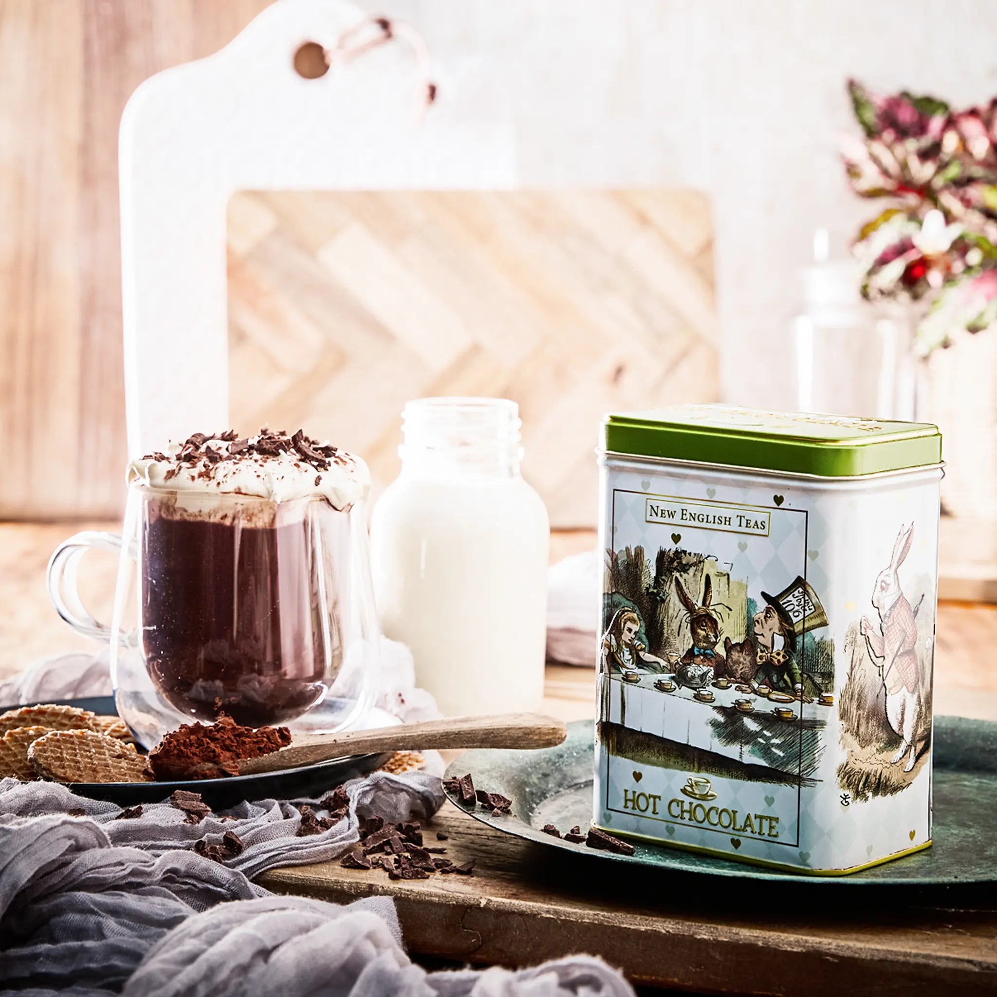 Alice In Wonderland Hot Chocolate Tin – New English Teas