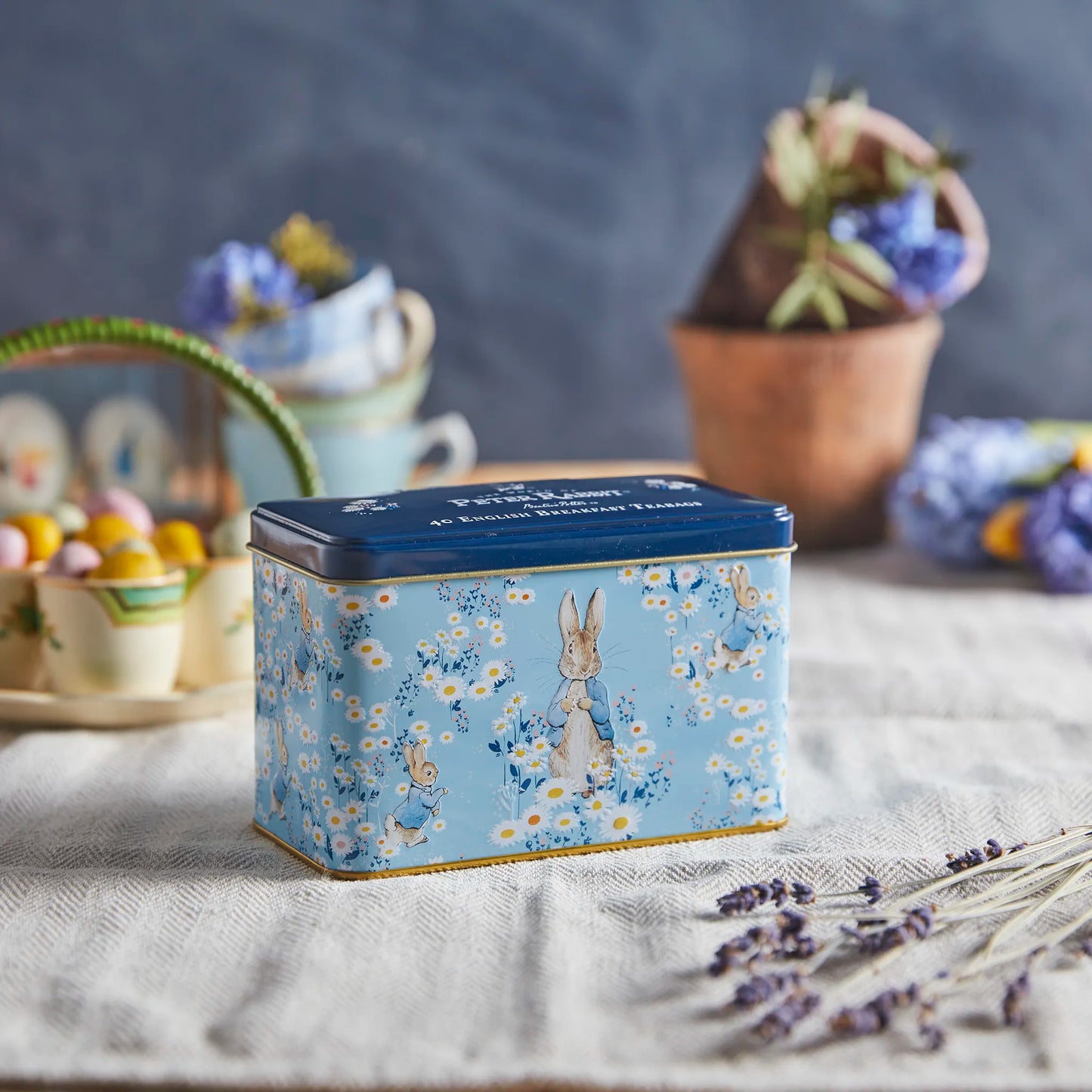 Beatrix Potter Classic Tea Tin - Daisies - New English Teas