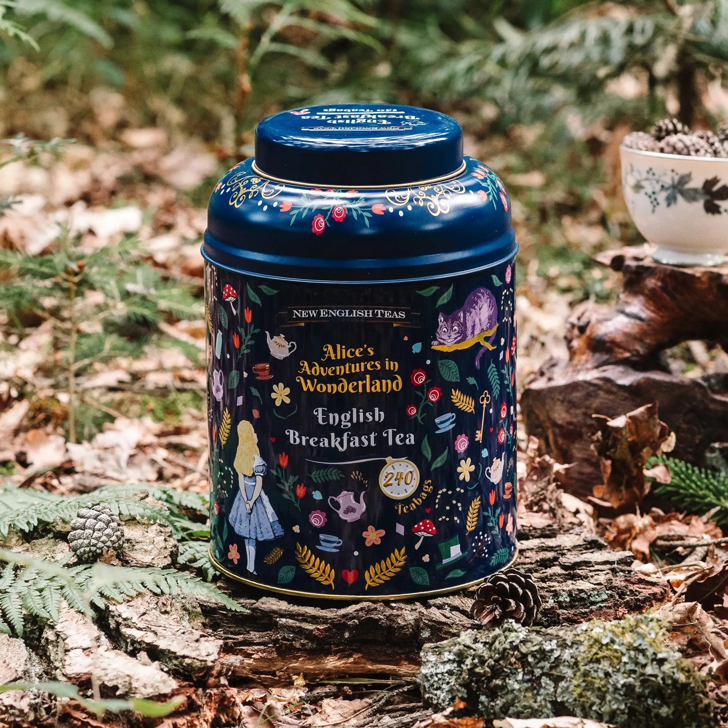 Alice in Wonderland English Tea Tin Bundle